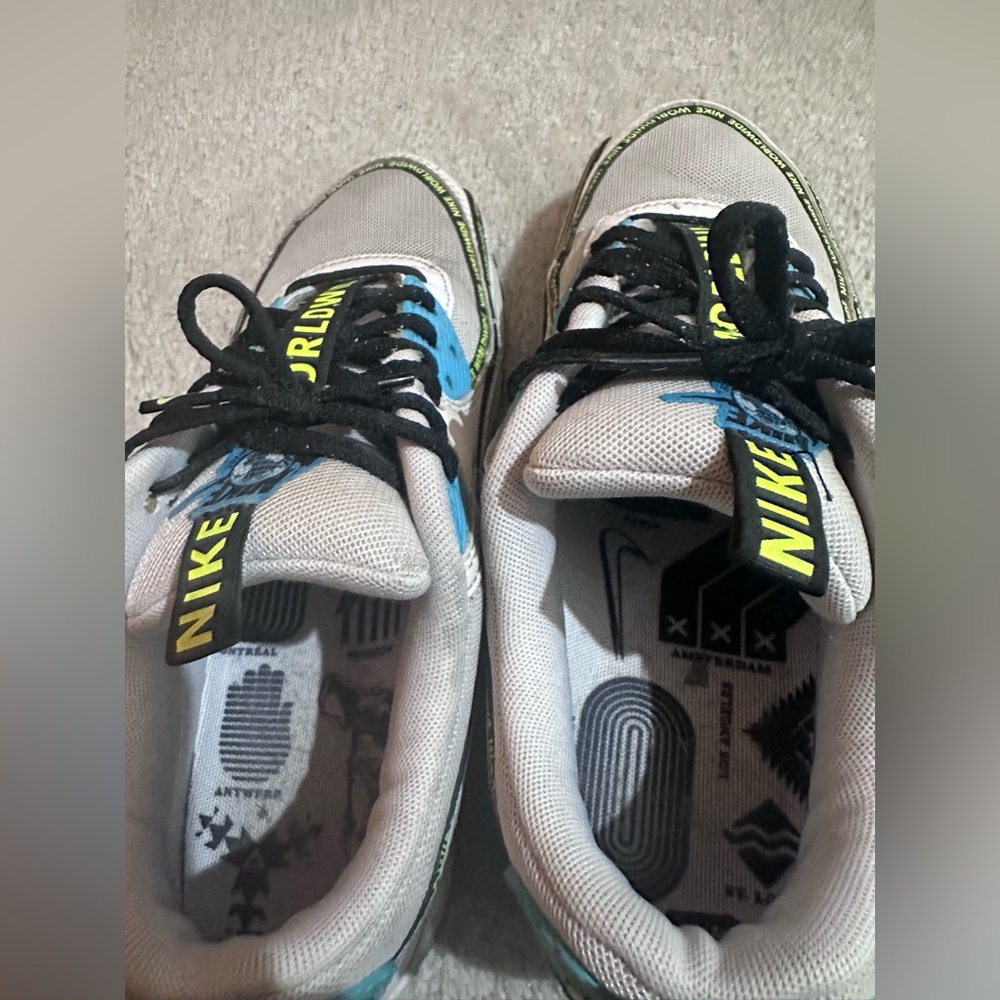 Nike men’s 'Worldwide' Sneakers size 9 - Picture 5 of 6